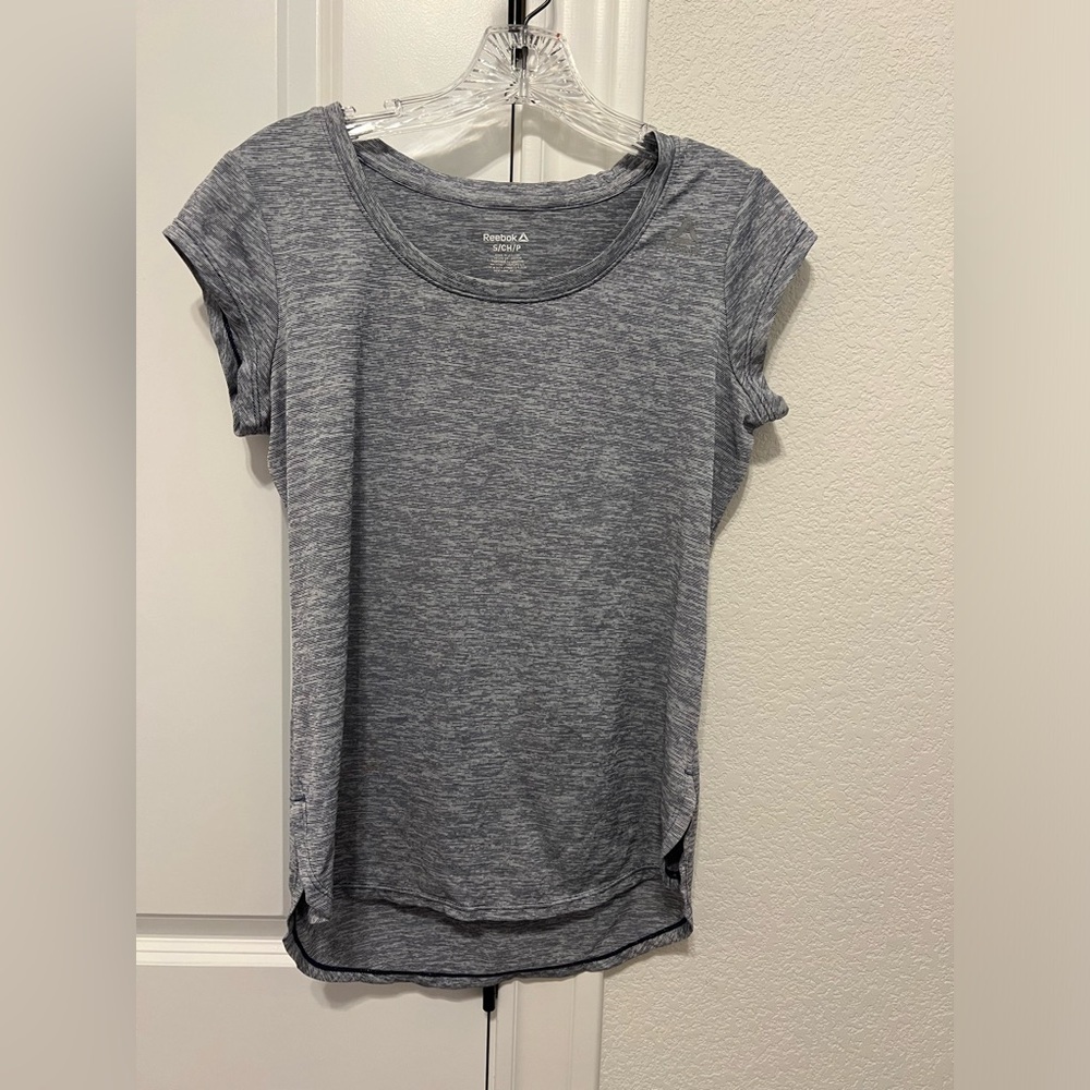 Reebok Grey Athletic Workout Shirt - Size Small